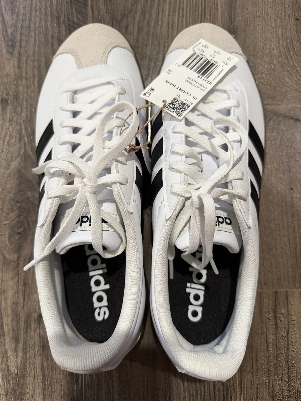 adidas classic sneakers